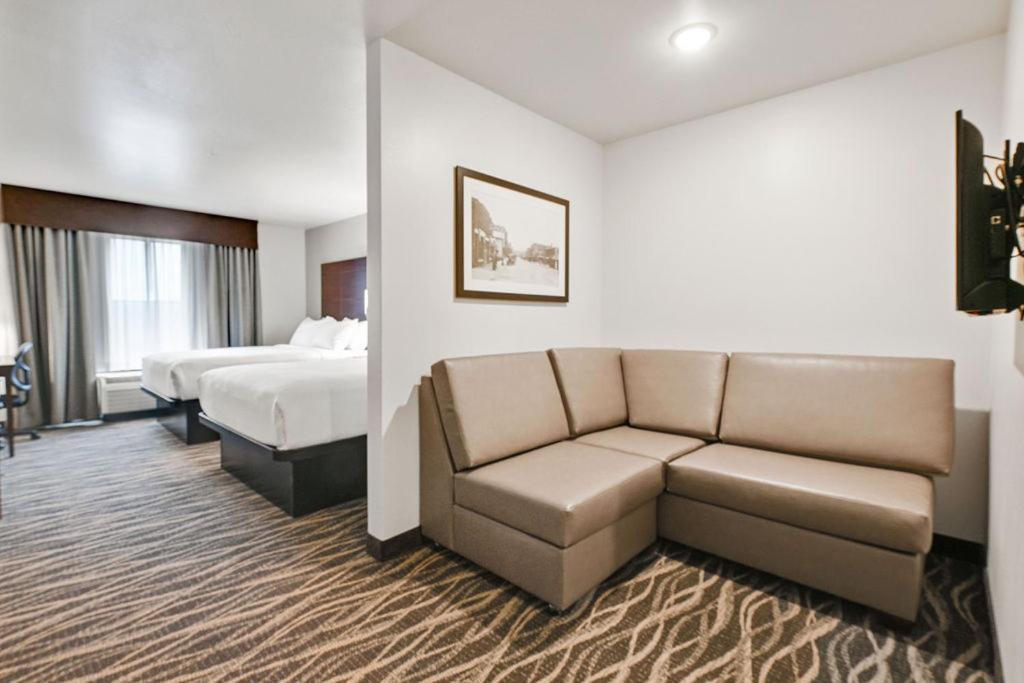 Cobblestone Hotel & Suites - Mosinee 外观 照片