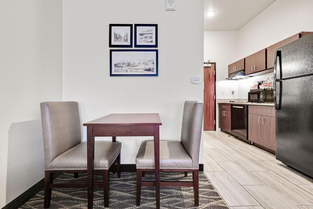 Cobblestone Hotel & Suites - Mosinee 外观 照片