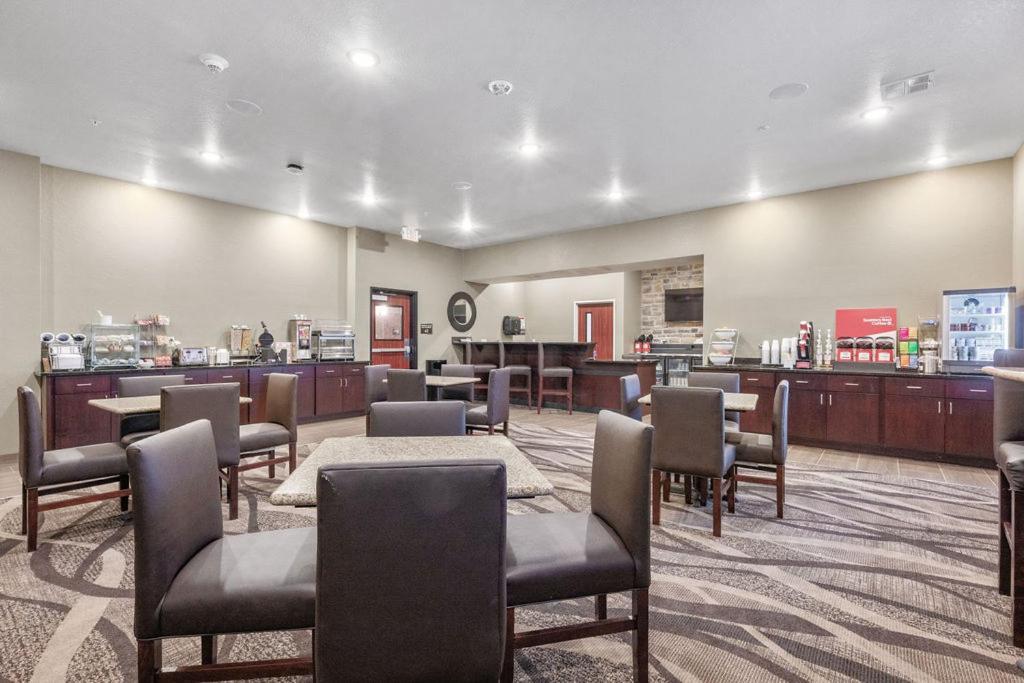 Cobblestone Hotel & Suites - Mosinee 外观 照片